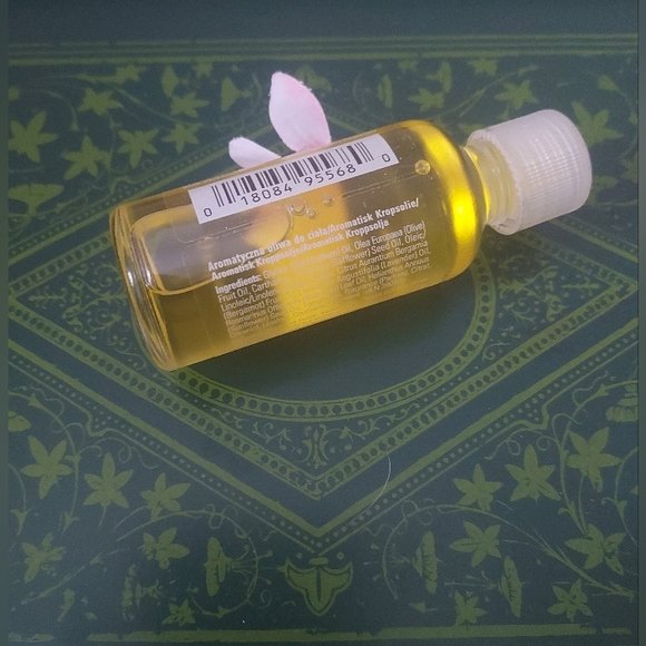 Aveda Beautifying Composition Oil Uplifting Aromatic Oil for Body, Bath, & Scalp - Picture 4 of 6